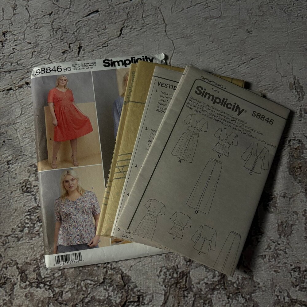 Simplicity Pattern S8846 BB for Womens' Dress or Top, Pants, and Jacket - Picture 2 of 3